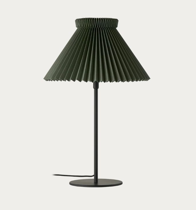 334T bordlampe, sort/papir - moss green